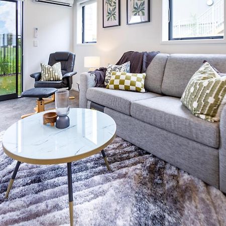 Апартаменты Peaceful Park View Townhouse 2 Bed W/Carpark Крайстчёрч Экстерьер фото